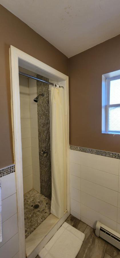 Essence Collection Staten Island New York Exterior photo